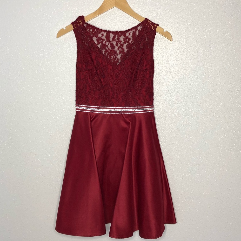 Rose Lace Short Formal Dress